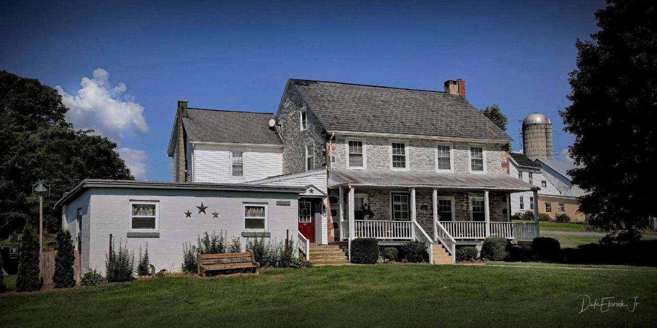 Hertzog Homestead Bed&Breakfast Ephrata Eksteriør billede