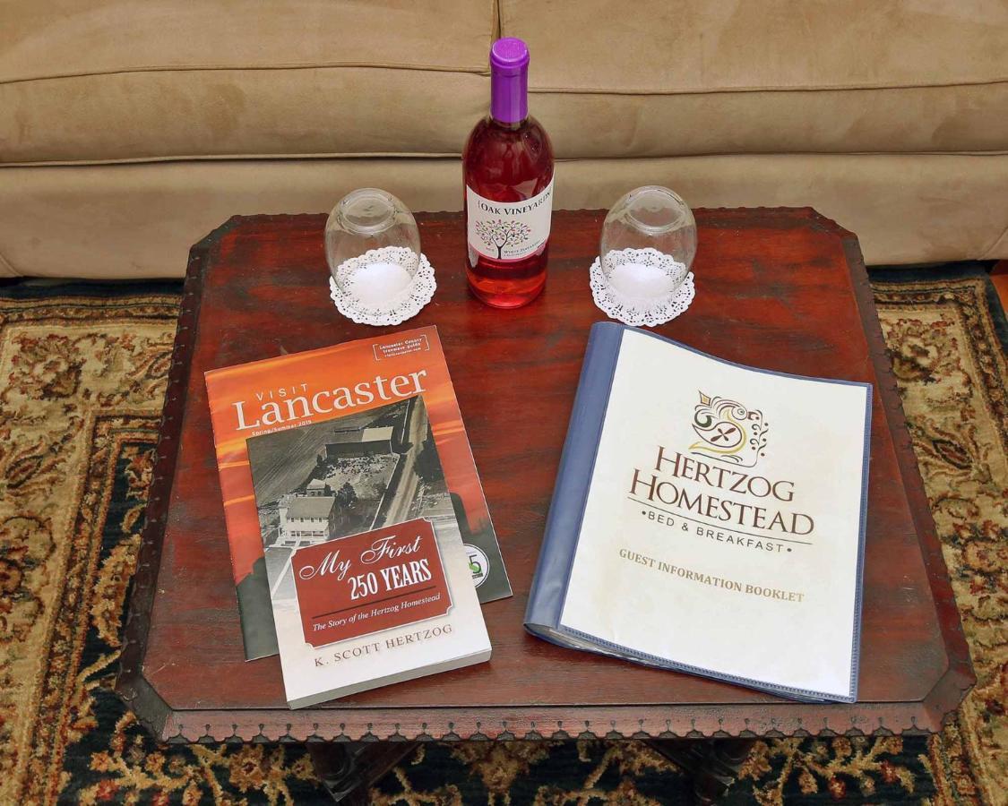 Hertzog Homestead Bed&Breakfast Ephrata Eksteriør billede